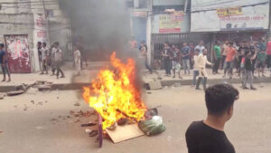 Bangladesh Cracks Down on Student-Led Protests Over Jobs, Inequality, Corruption 6