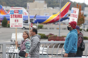 Boeing Union Workers Win Tentative Contract With 35 Percent Wage Increase 9