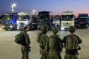 Aid Truck Looters in Gaza Operate Under Israeli Forces’ Protection, Reports Find 11