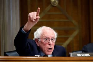 Sanders: 1 Percent Has Sapped $79T in Wealth From Bottom 90 Percent Since 1975 18