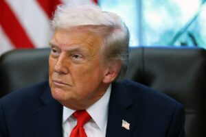 “Seditious Behavior, Punishable by DEATH” — Trump Threatens Dem Lawmakers 12